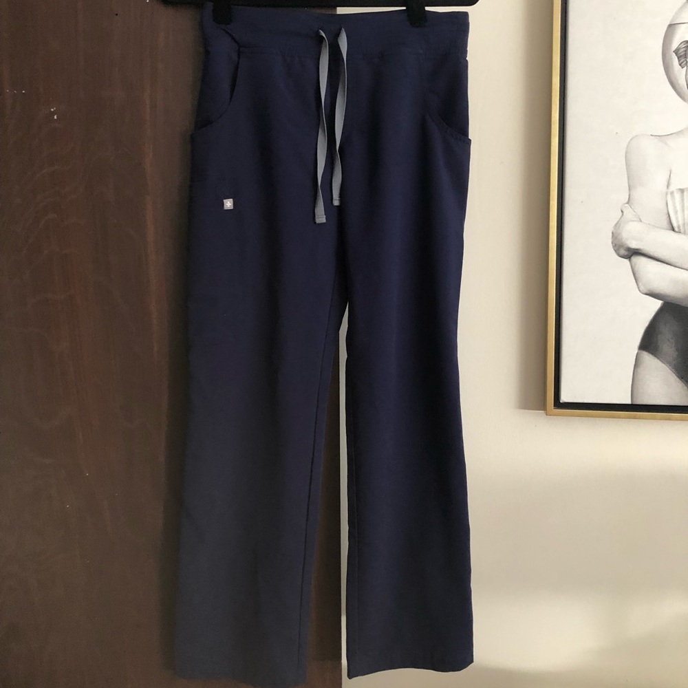 FIGS- technical scrubs- Navy